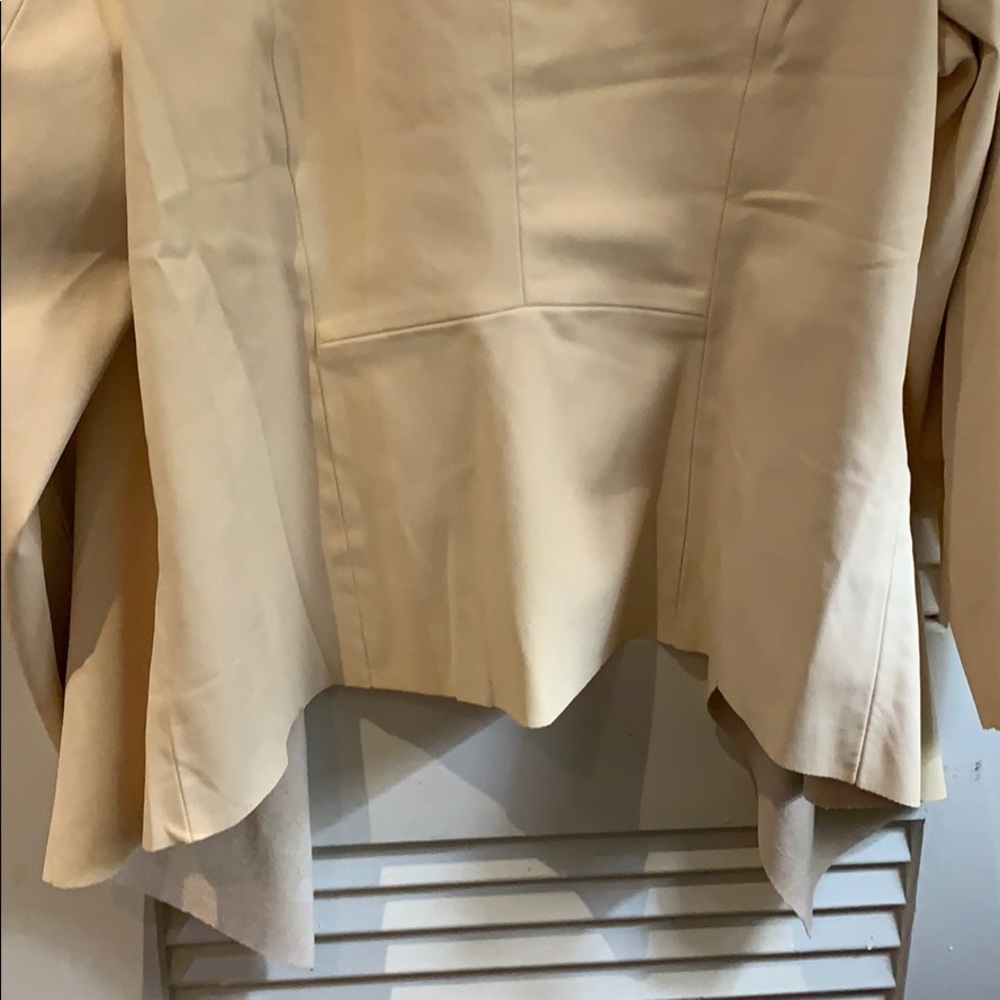 Lightweight Limited Jacket - Picture 4 of 6
